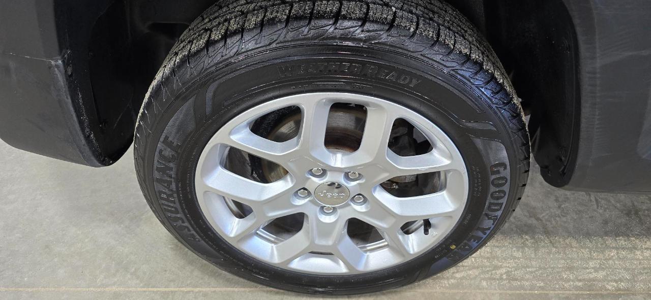 Jeep Renegade Latitude 4WD 2015