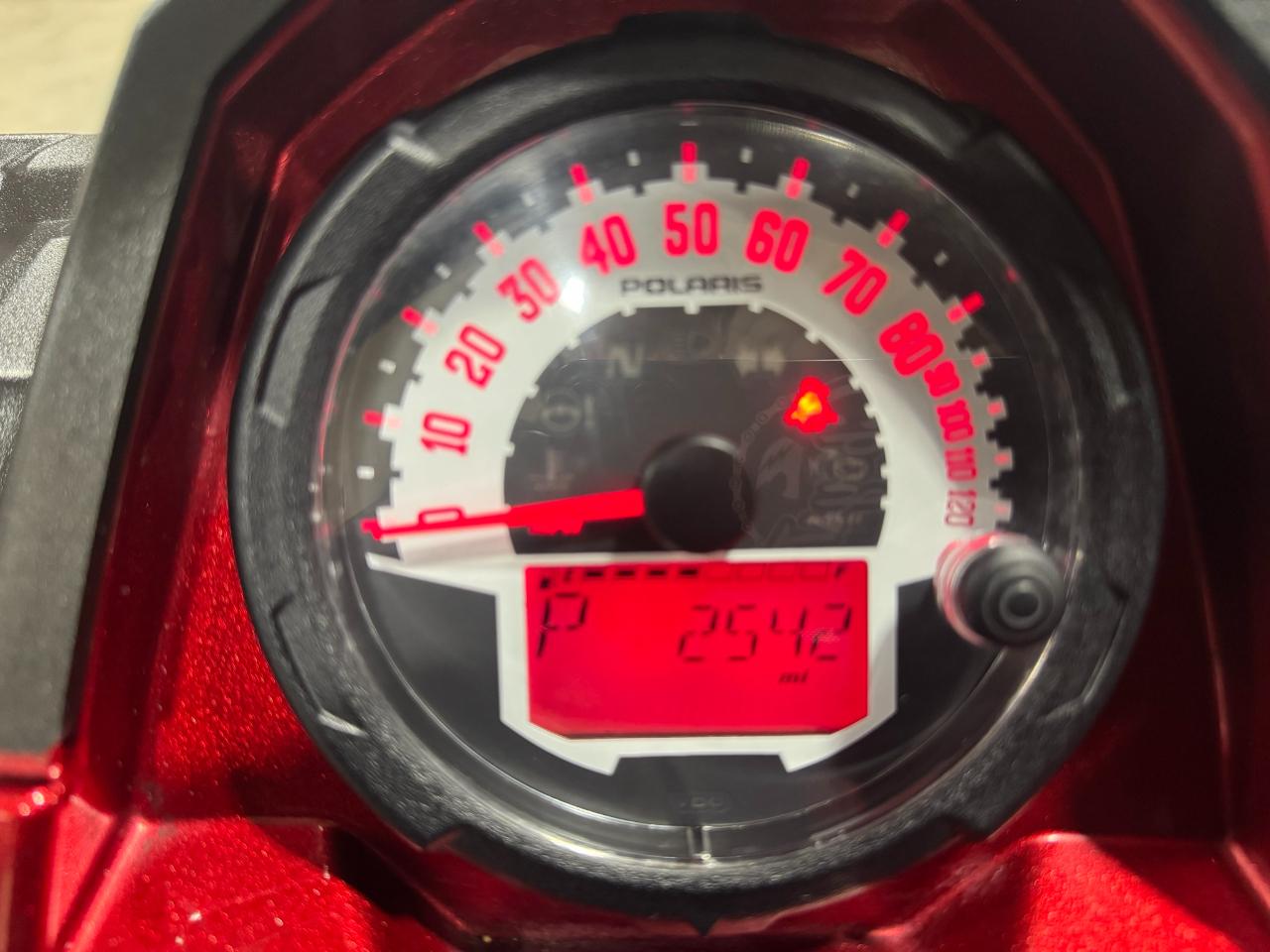 Polaris Ranger XP 900 EPS  2015