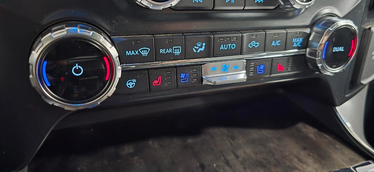 Ford F-150 Lariat 4WD SuperCrew 5.5' Box 2022