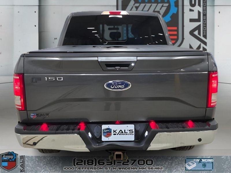 Ford F-150 Lariat SuperCrew 5.5-ft. Bed 4WD 2017