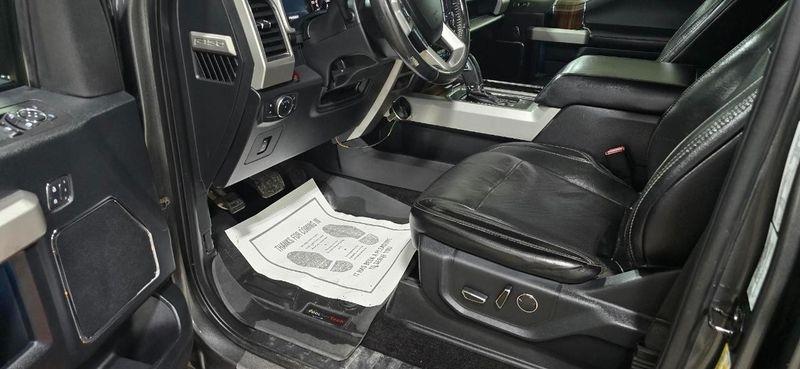 Ford F-150 Lariat SuperCrew 5.5-ft. Bed 4WD 2017