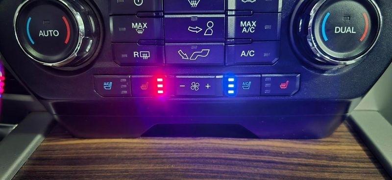 Ford F-150 Lariat SuperCrew 5.5-ft. Bed 4WD 2017