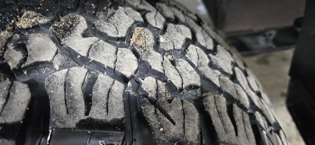 GMC Sierra 1500 AT4 Crew Cab Short Box 4WD 2020