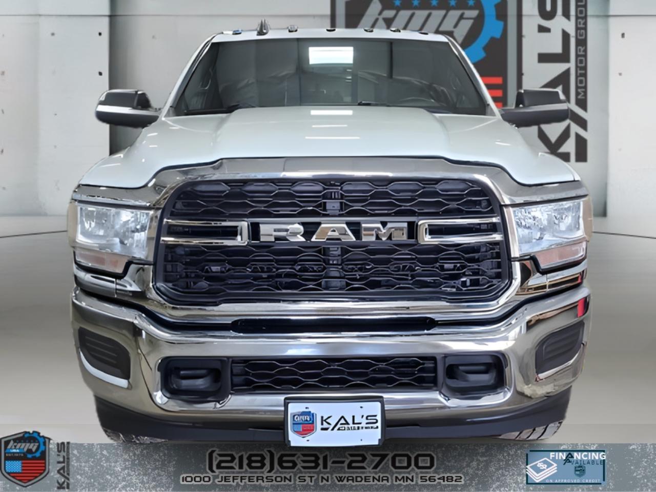 RAM 2500 Tradesman Crew Cab SWB 4WD 2021