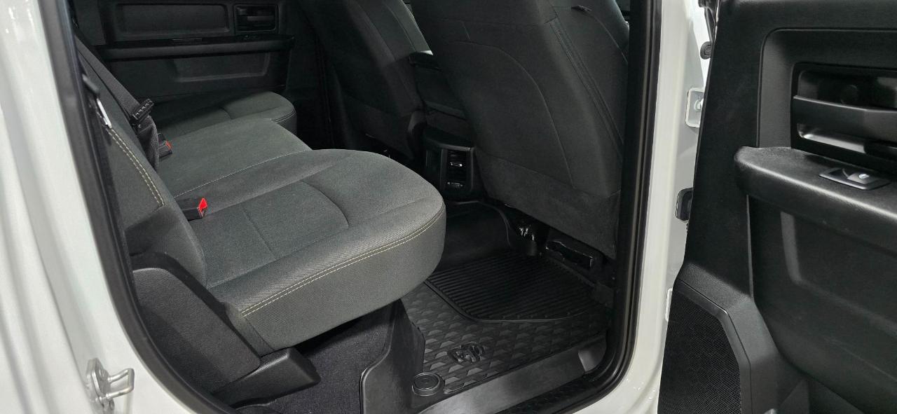 RAM 2500 Tradesman Crew Cab SWB 4WD 2021