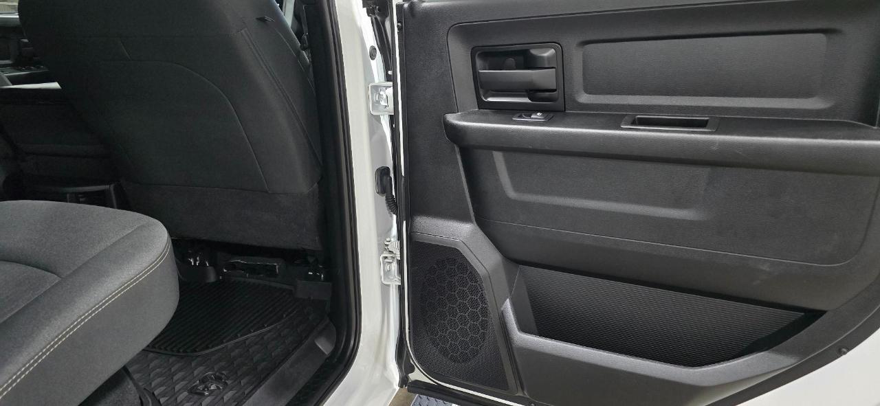 RAM 2500 Tradesman Crew Cab SWB 4WD 2021