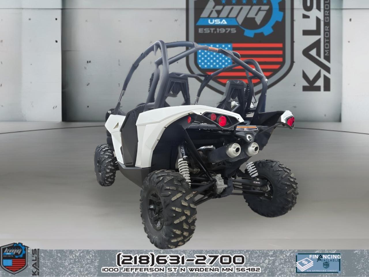 Can-Am Maverick 1000R  2016