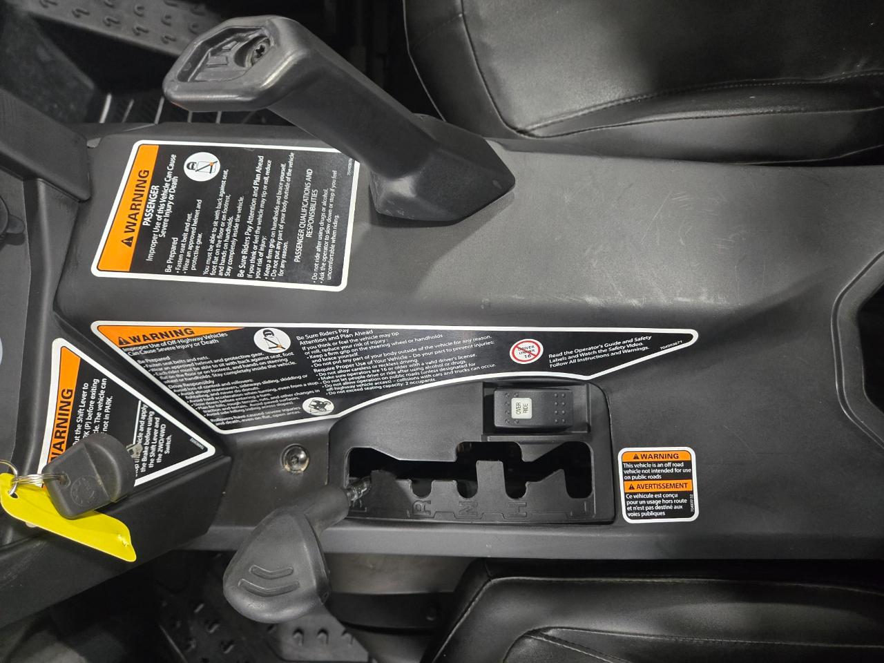 Can-Am Maverick 1000R  2016