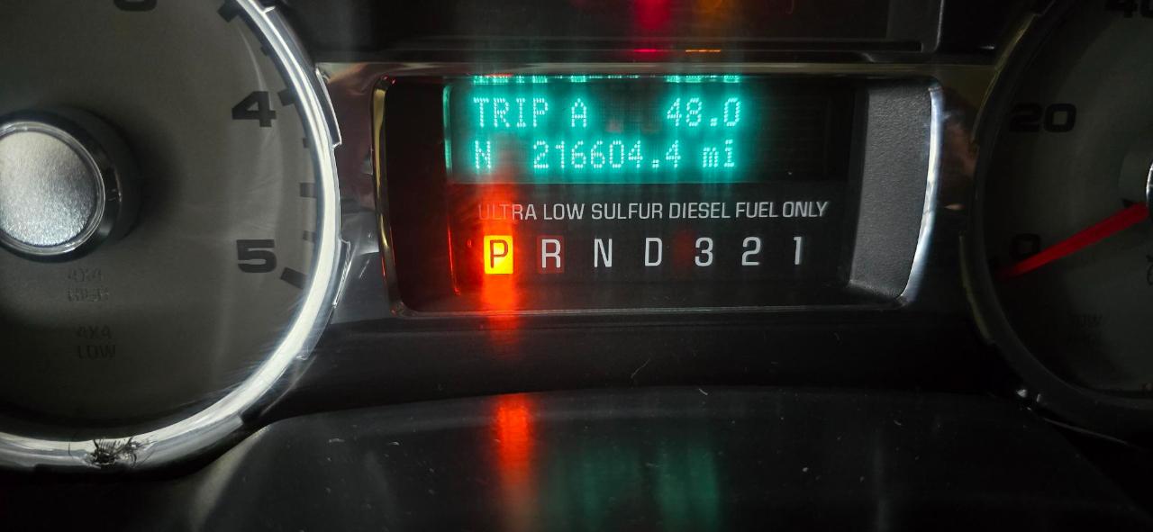 Ford F-350 SD Cabela Crew Cab Long Bed 4WD 2010