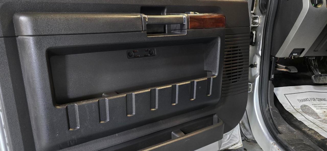 Ford F-350 SD Cabela Crew Cab Long Bed 4WD 2010