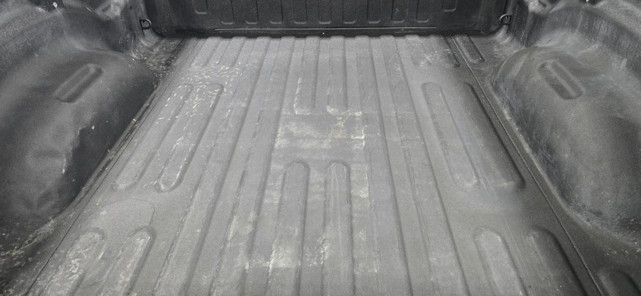 RAM 1500 Big Horn Quad Cab 4WD 2022