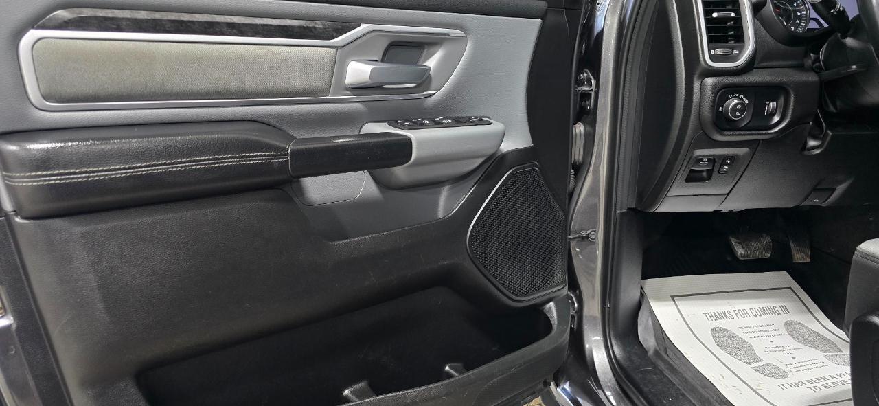 RAM 1500 Big Horn Quad Cab 4WD 2022