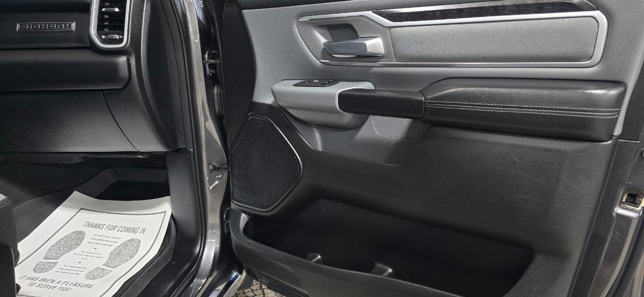 RAM 1500 Big Horn Quad Cab 4WD 2022