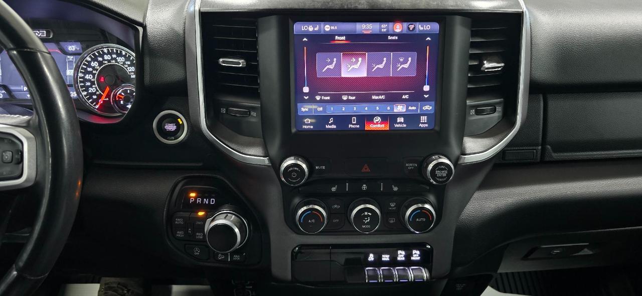 RAM 1500 Big Horn Quad Cab 4WD 2022