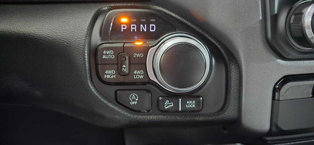 RAM 1500 Big Horn Quad Cab 4WD 2022