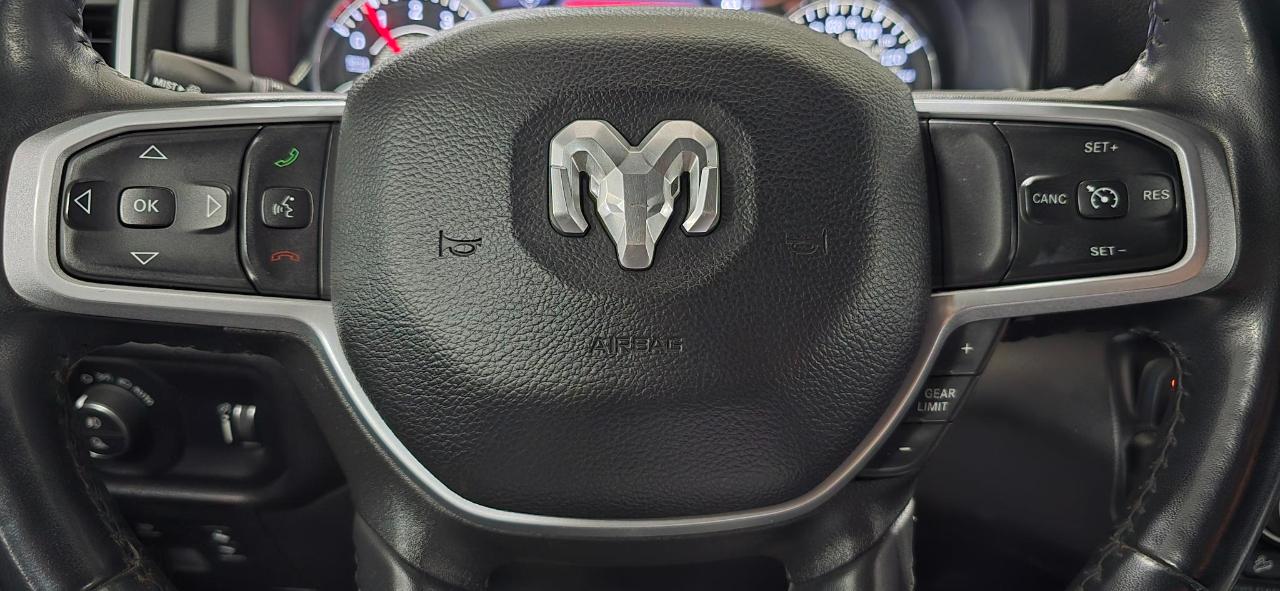 RAM 1500 Big Horn Quad Cab 4WD 2022