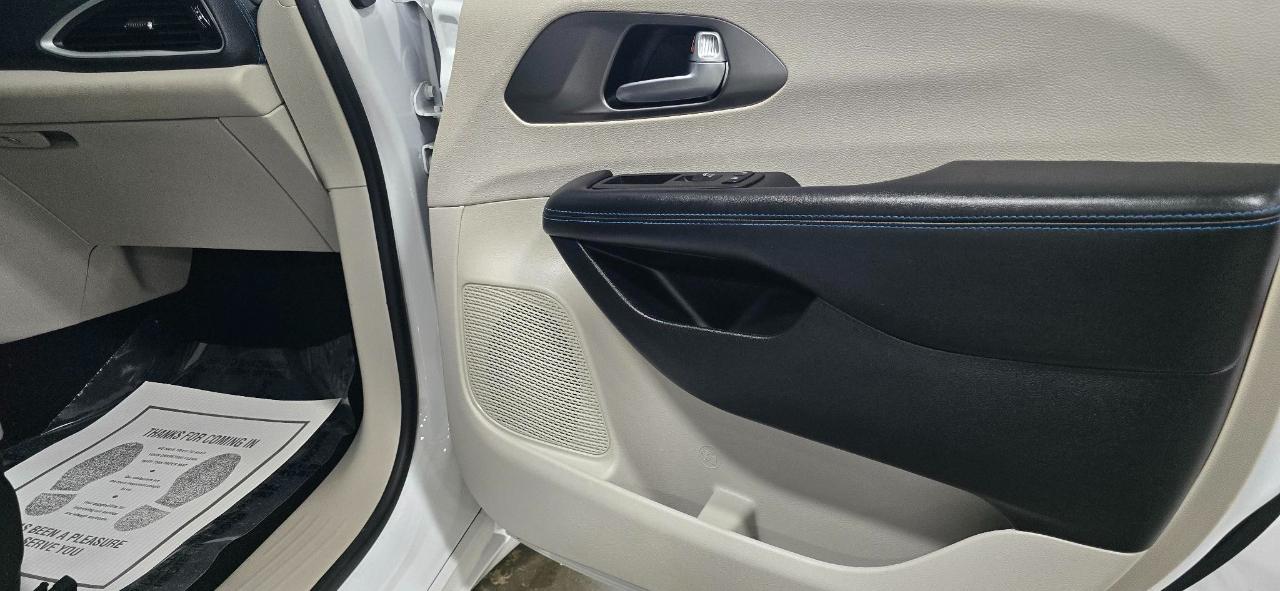 Chrysler Pacifica Touring-L 2021