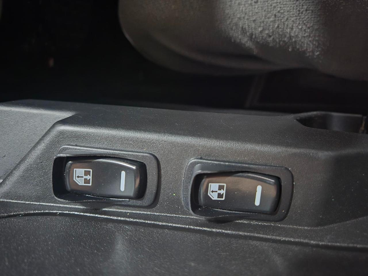 Polaris Ranger XP 1000 Northstar Ultimate Ride Command EPS  2025