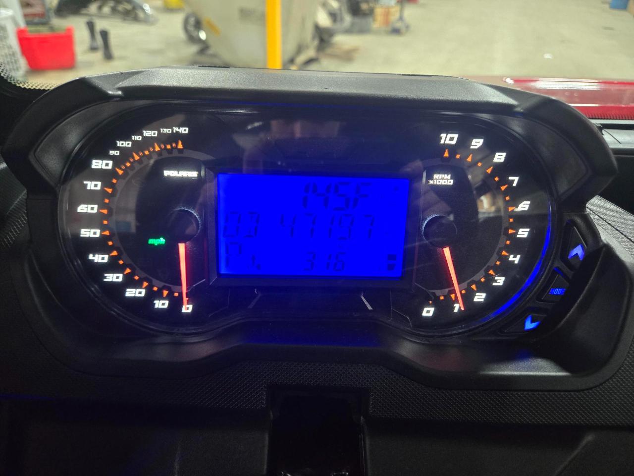 Polaris Ranger XP 1000 Northstar Ultimate Ride Command EPS  2025