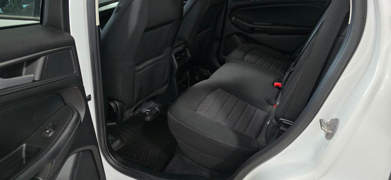 Ford Edge SE AWD 2021