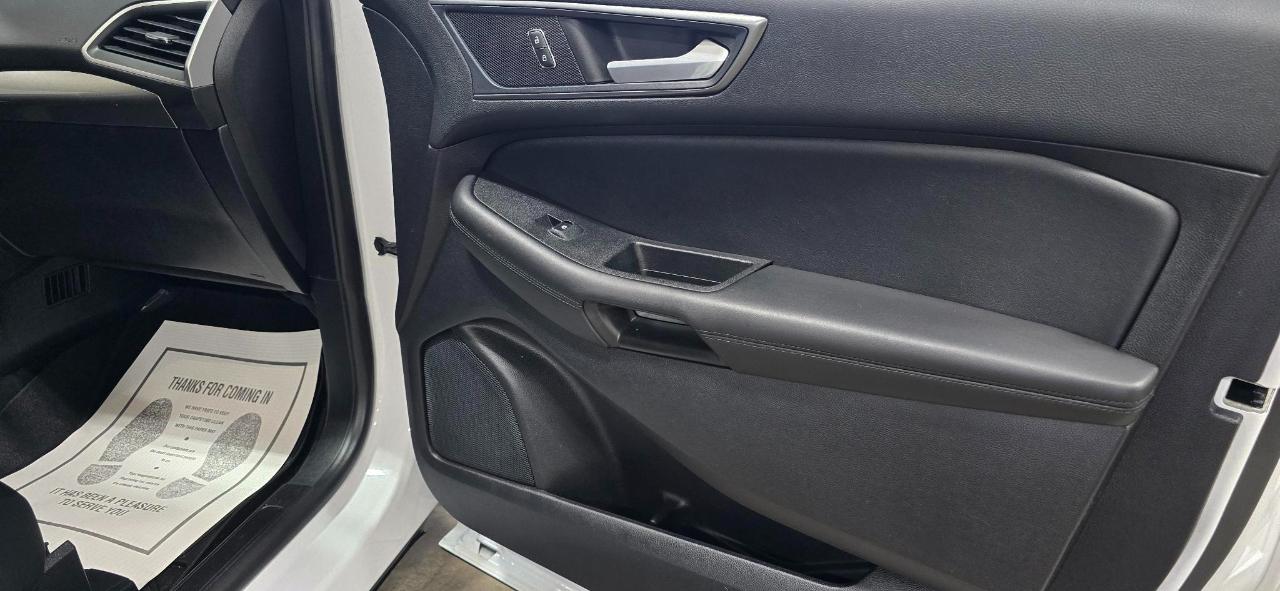 Ford Edge SE AWD 2021