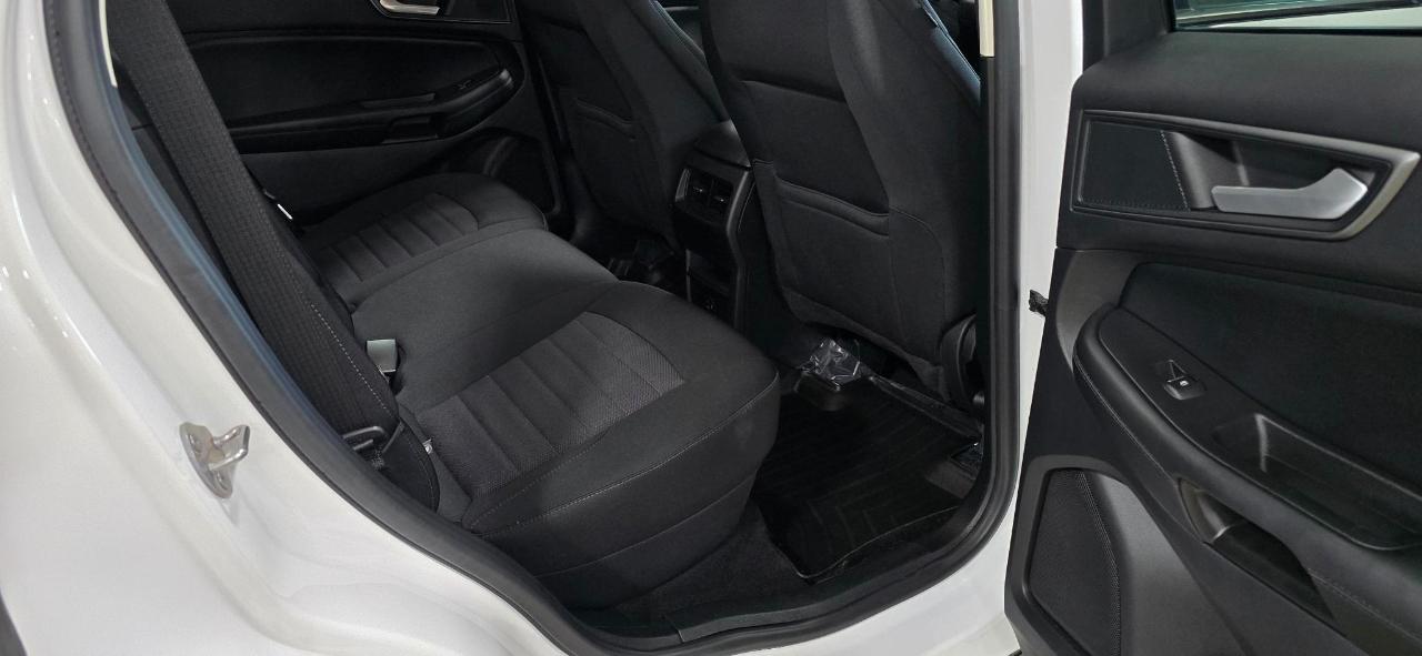 Ford Edge SE AWD 2021