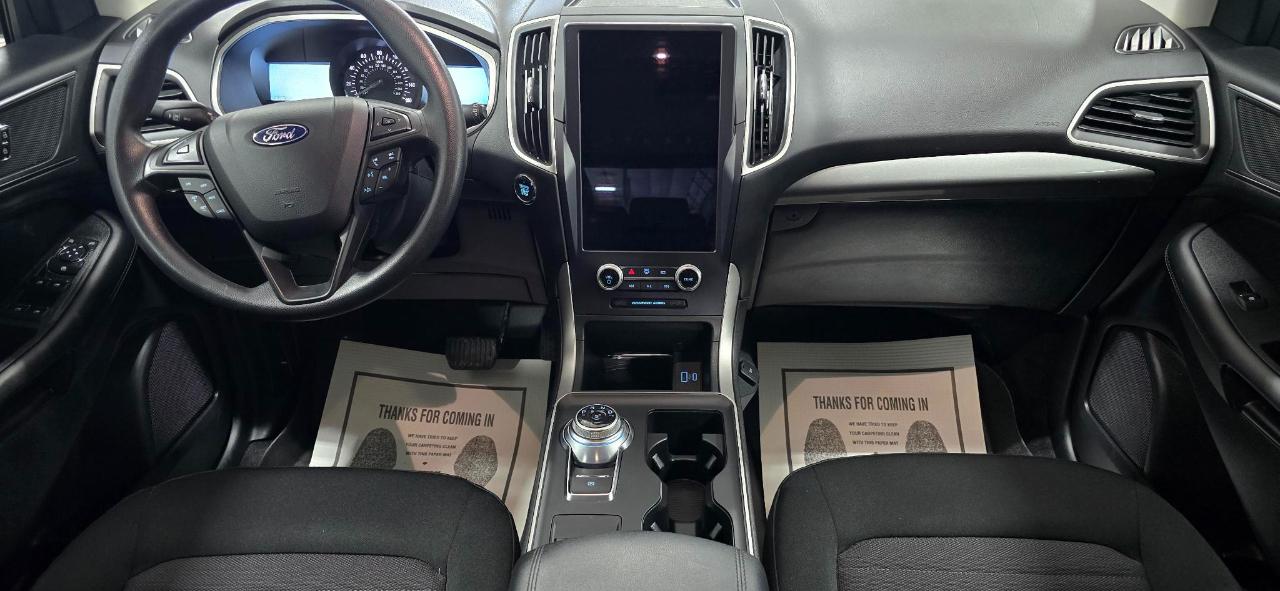 Ford Edge SE AWD 2021