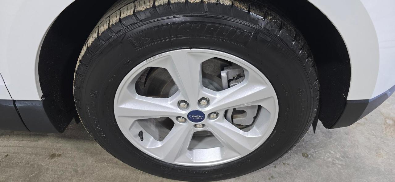 Ford Edge SE AWD 2021