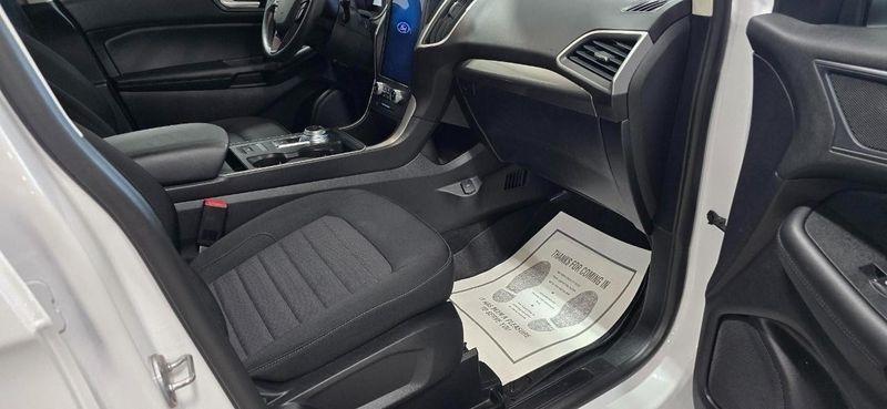 Ford Edge SE AWD 2021