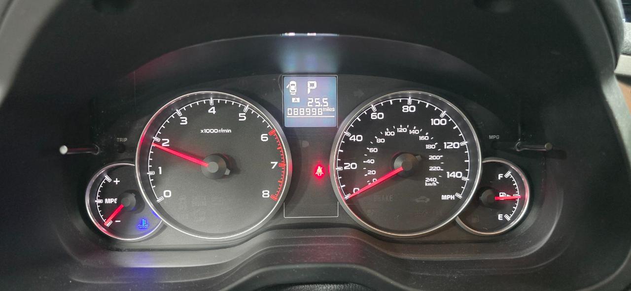 Subaru Outback 2.5i Premium 2014