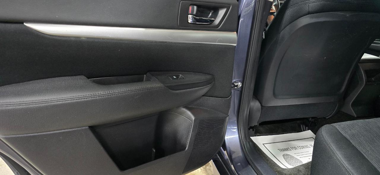 Subaru Outback 2.5i Premium 2014