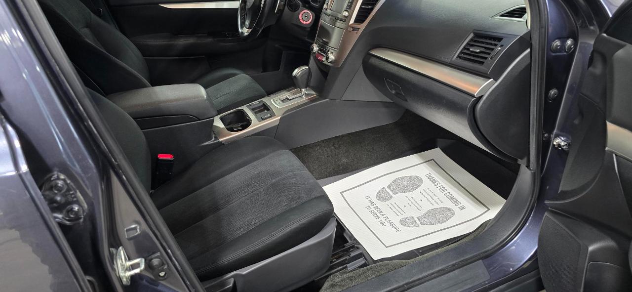 Subaru Outback 2.5i Premium 2014