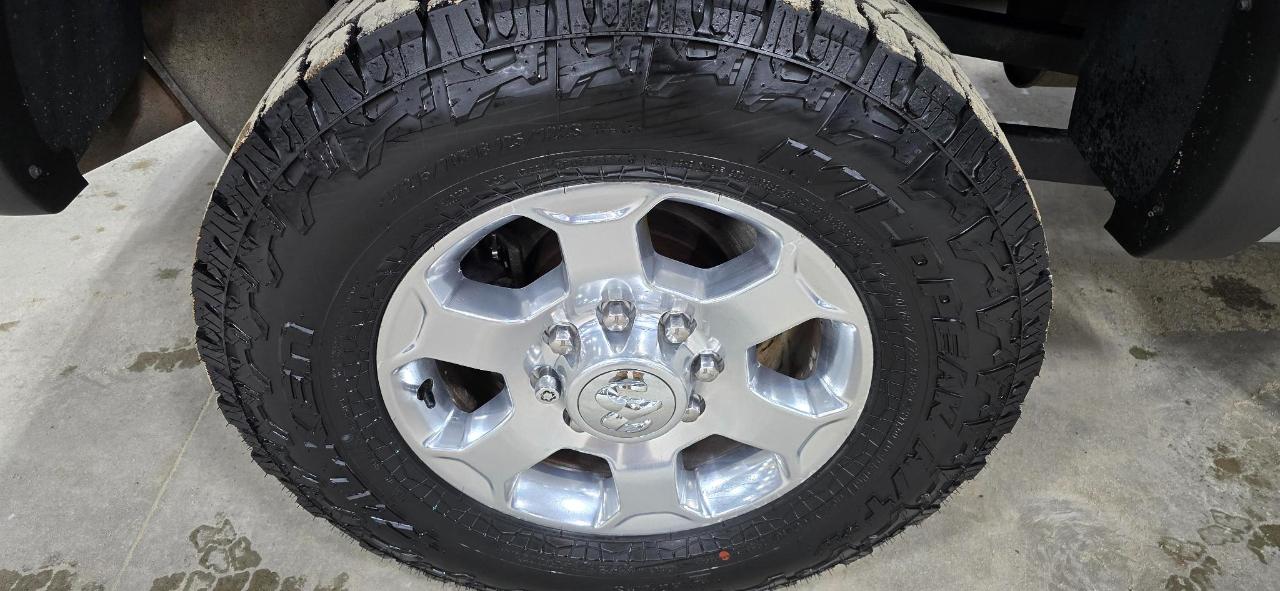 RAM 2500 SLT Crew Cab SWB 4WD 2016