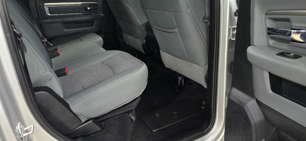 RAM 2500 SLT Crew Cab SWB 4WD 2016