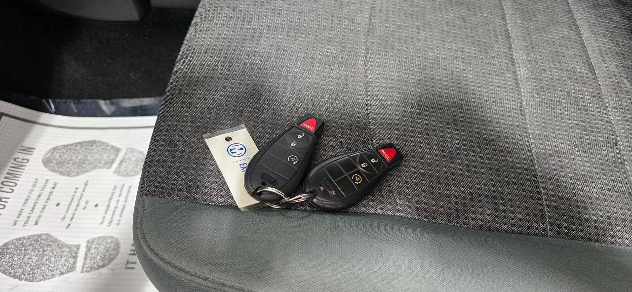 RAM 2500 SLT Crew Cab SWB 4WD 2016