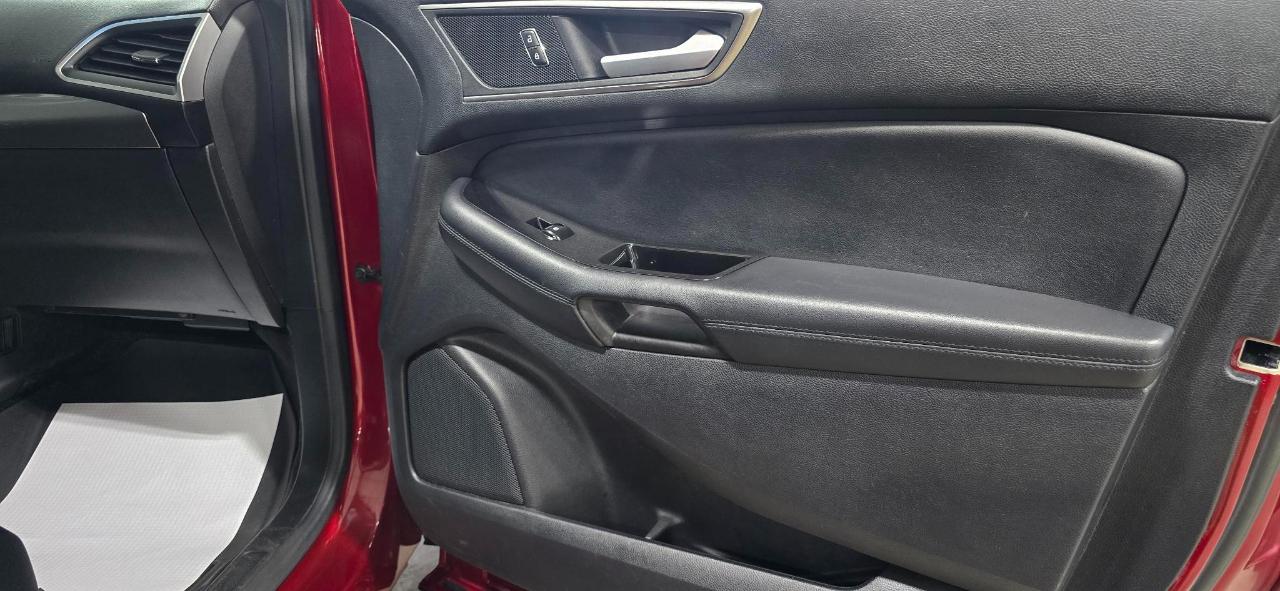 Ford Edge SEL FWD 2015