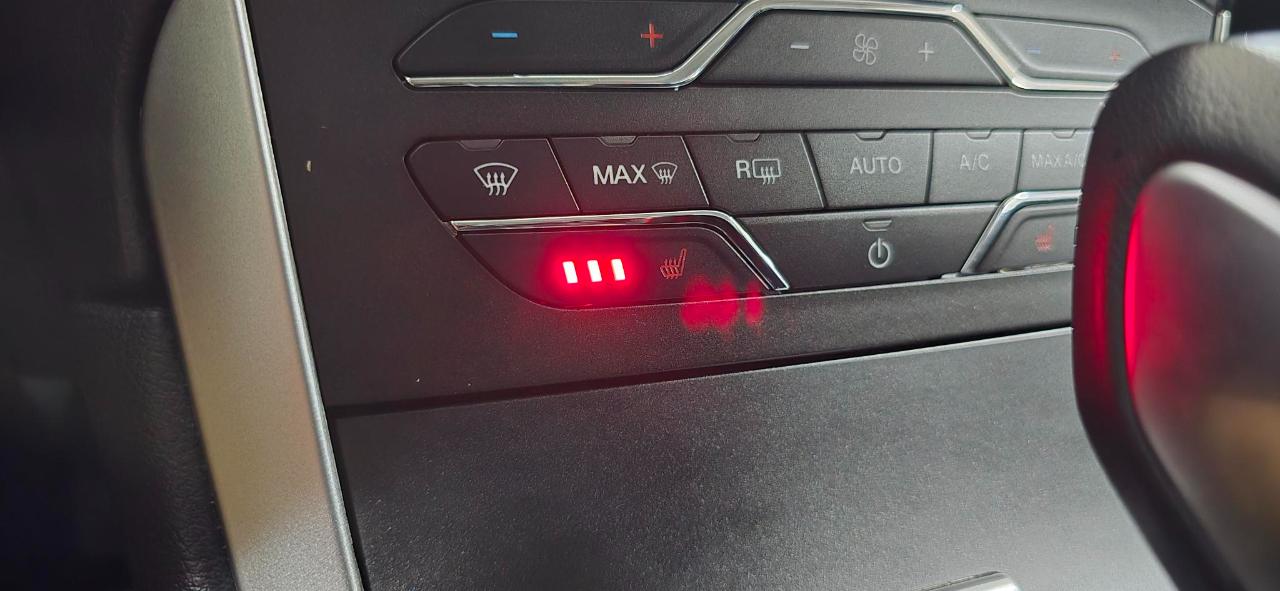 Ford Edge SEL FWD 2015