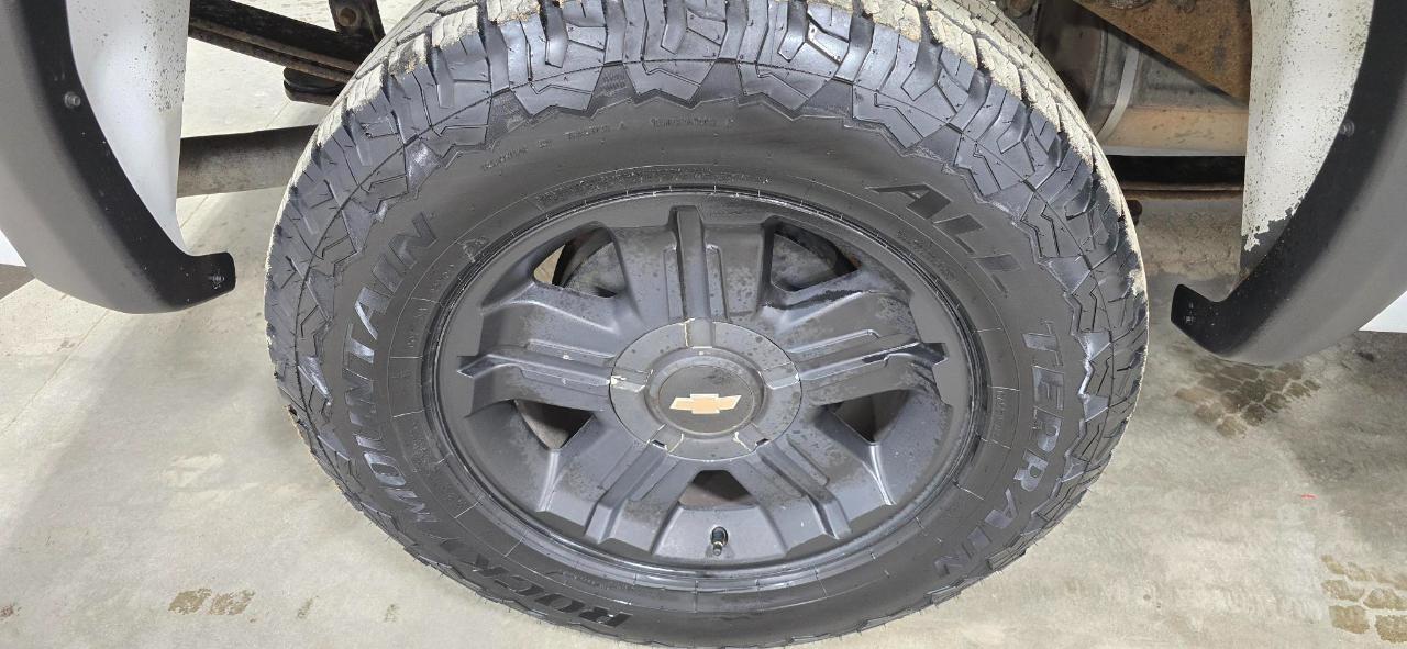 GMC Sierra 1500 SLT Crew Cab 4WD 2009