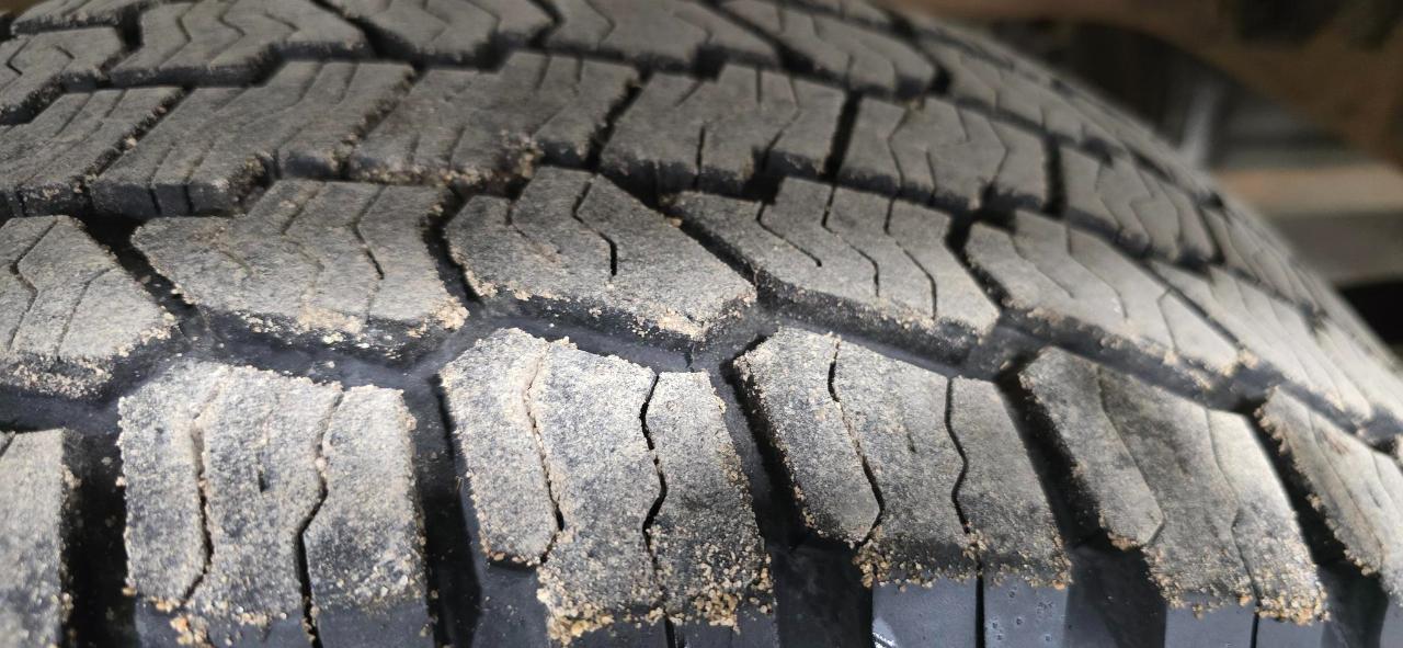 GMC Sierra 1500 SLT Crew Cab 4WD 2009