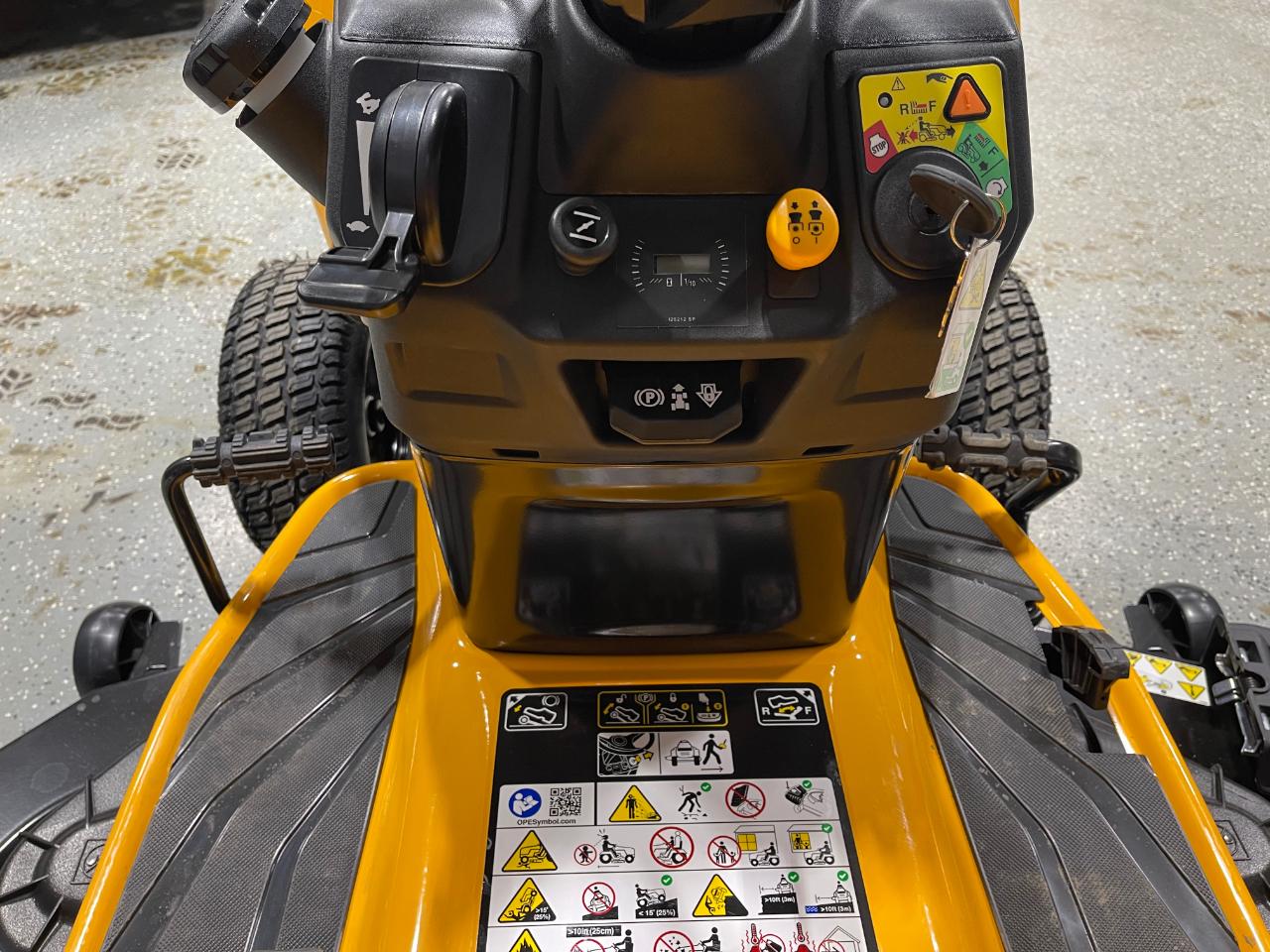 Cub Cadet XT2 GX54 D  2026