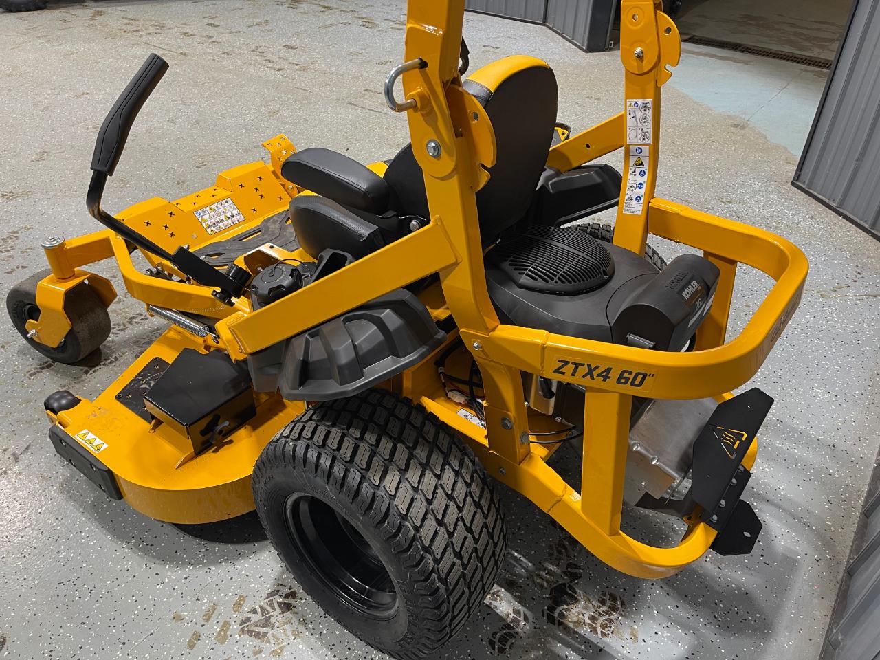 Cub Cadet ZTX4 60  2026