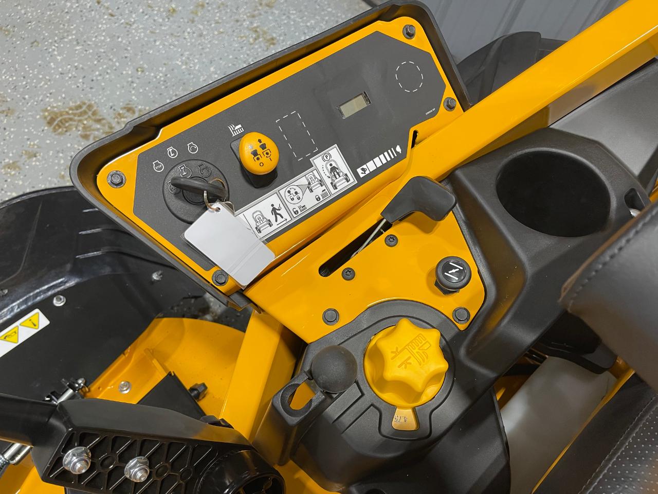 Cub Cadet ZTX4 60  2026