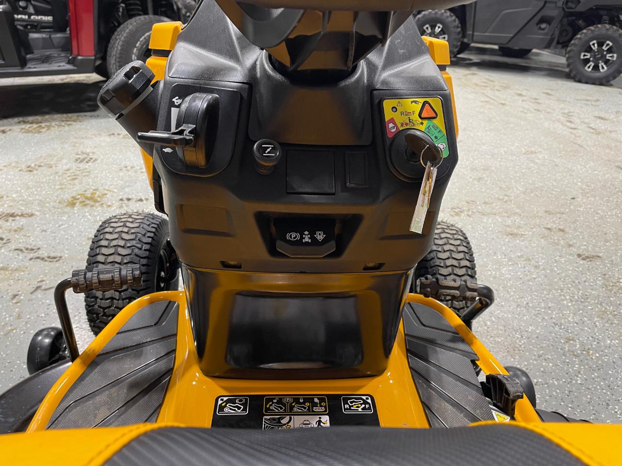 Cub Cadet XT1 LT46  2026