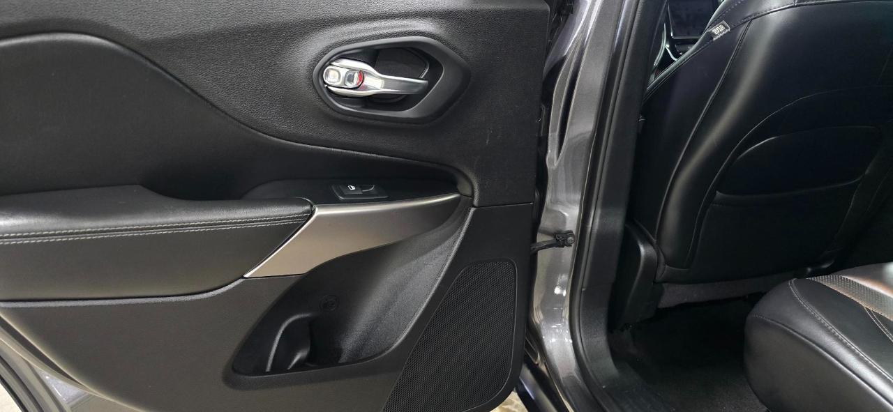 Jeep Cherokee Limited 4WD 2019