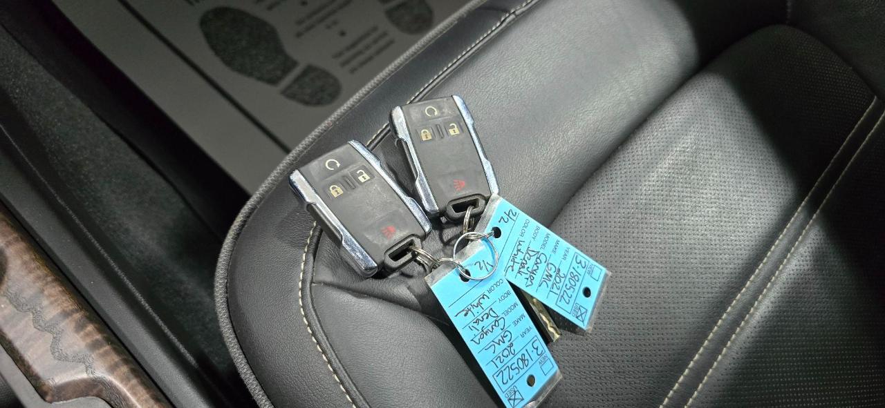 GMC Canyon Denali Crew Cab Long Box 4WD 2021