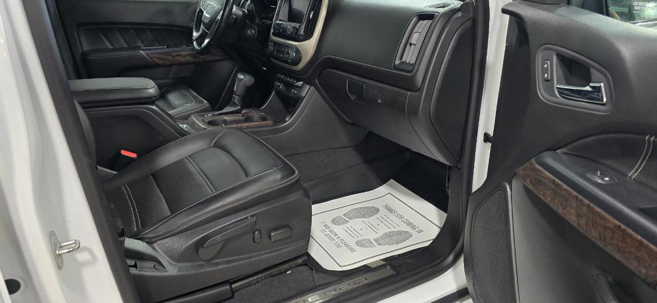 GMC Canyon Denali Crew Cab Long Box 4WD 2021