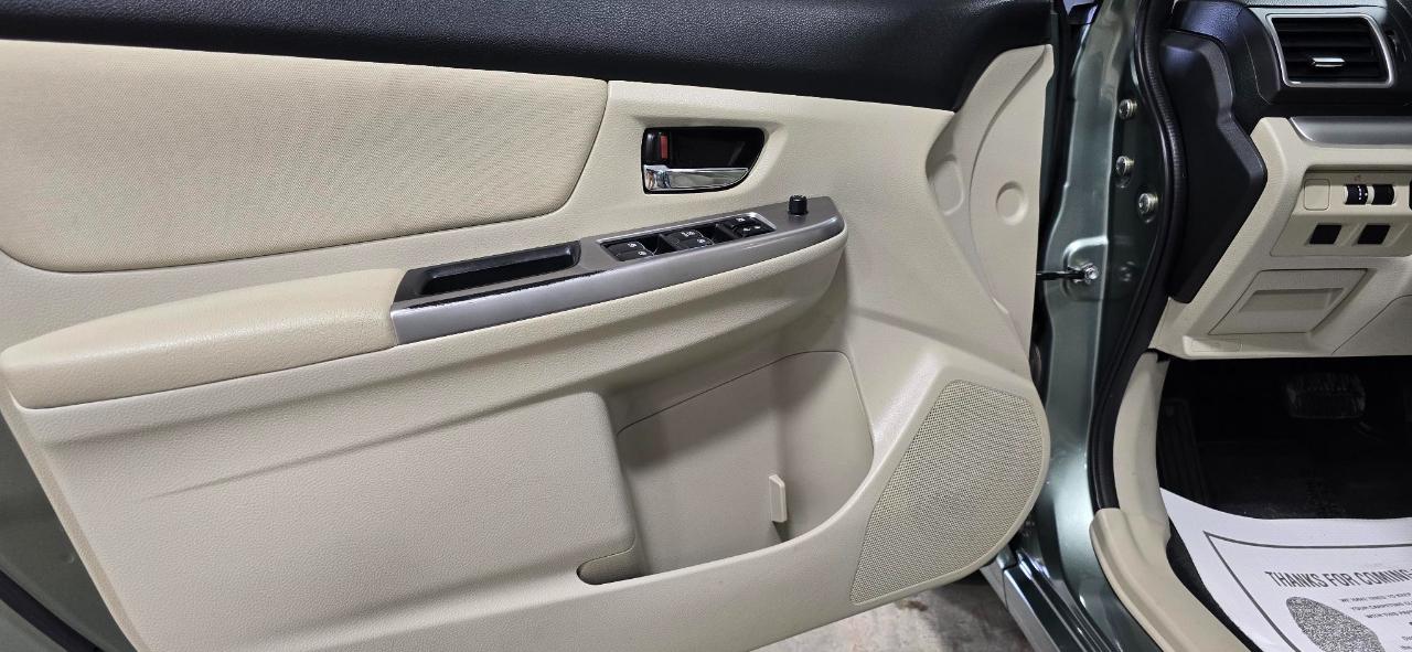 Subaru Impreza 2.0i Premium PZEV 4-Door 2015