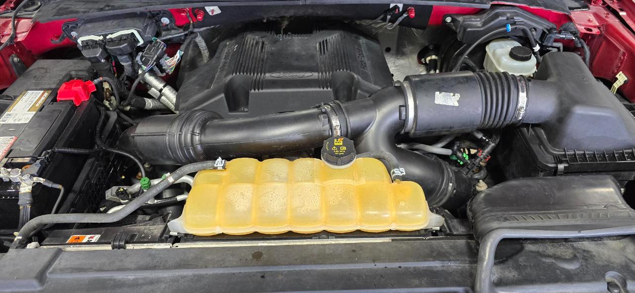 Ford F-150 XLT SuperCrew Short Box 4WD 2017