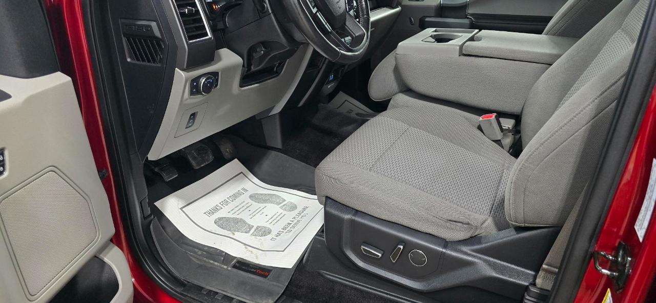 Ford F-150 XLT SuperCrew Short Box 4WD 2017