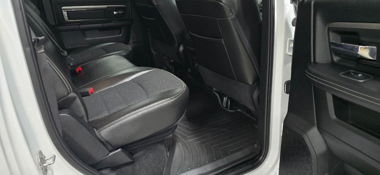 RAM 1500 Sport Crew Cab SWB 4WD 2015